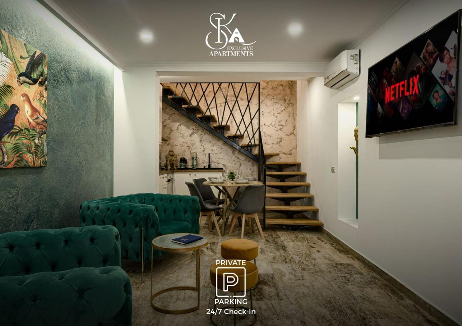 Sika Palladium Garden & Spa Central Apartment Arad Esterno foto