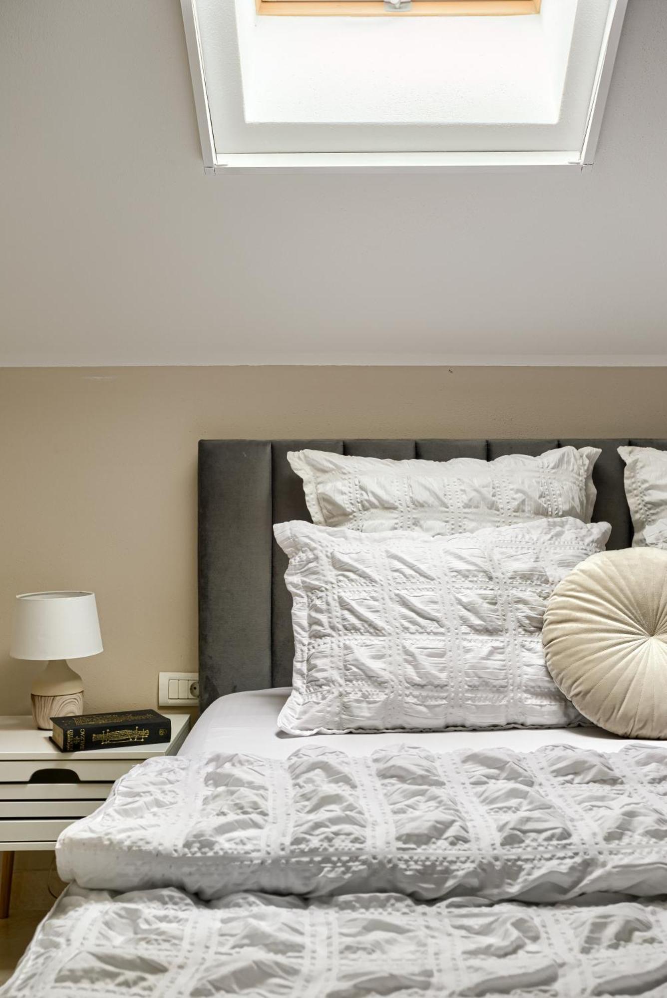 Sika Palladium Garden & Spa Central Apartment Arad Esterno foto