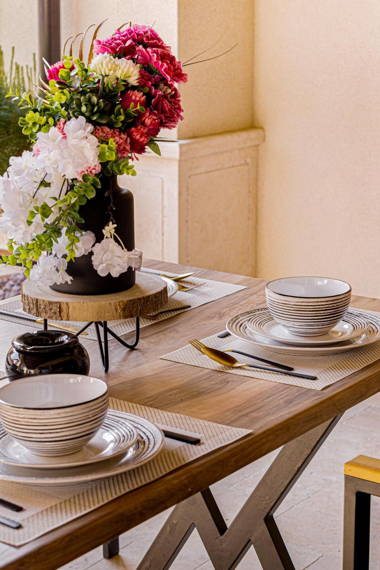 Sika Palladium Garden & Spa Central Apartment Arad Esterno foto
